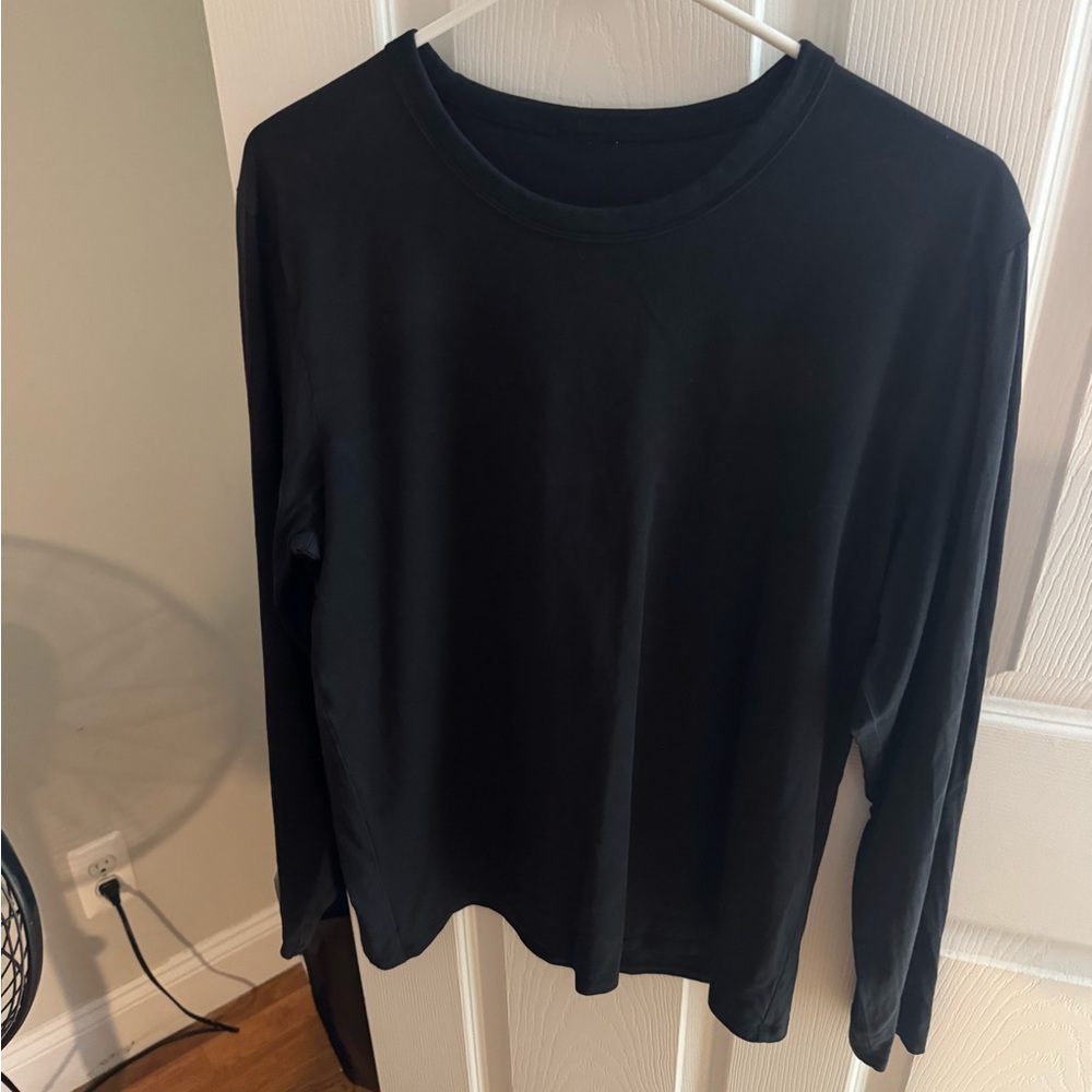 lululemon athletica Black Long Sleeve Tee